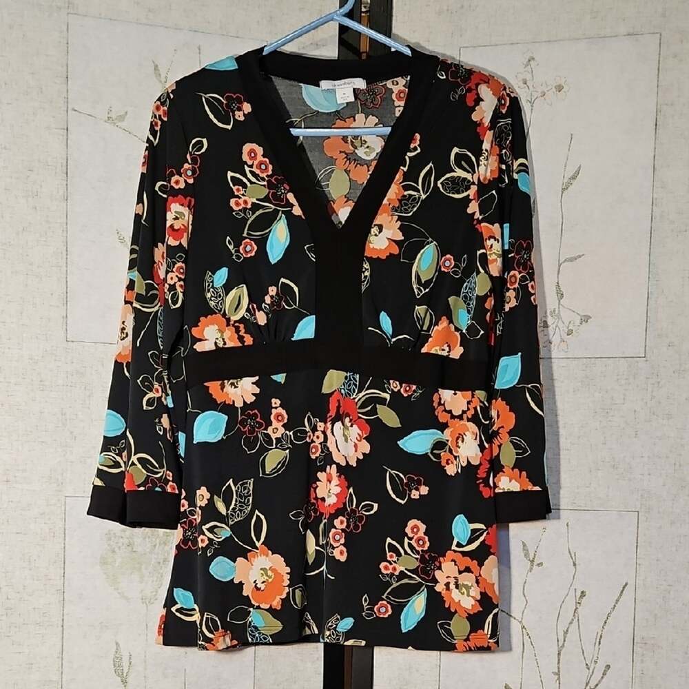Dressbarn Black and Orange Graphic V-Neck Blouse
